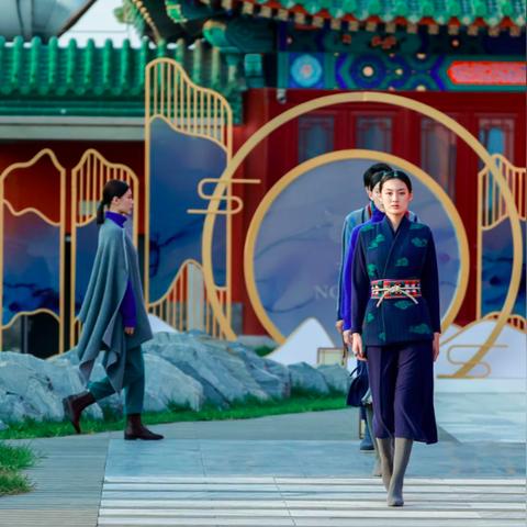 藏族服装时尚与传统融合之美